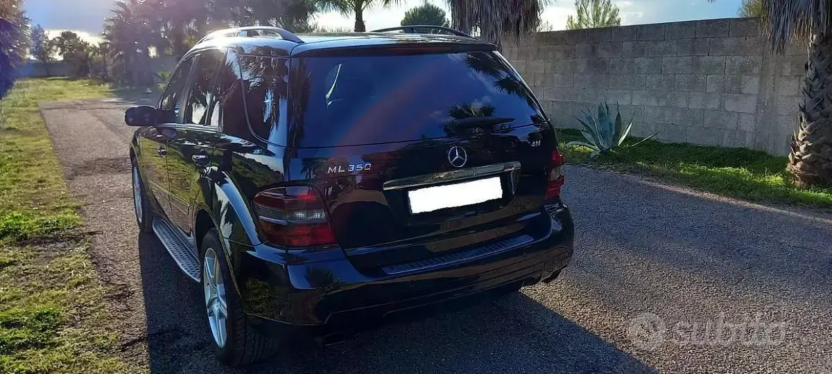 Usata Mercedes ML320 224 CV (164 kW) 2007 Nero SUV