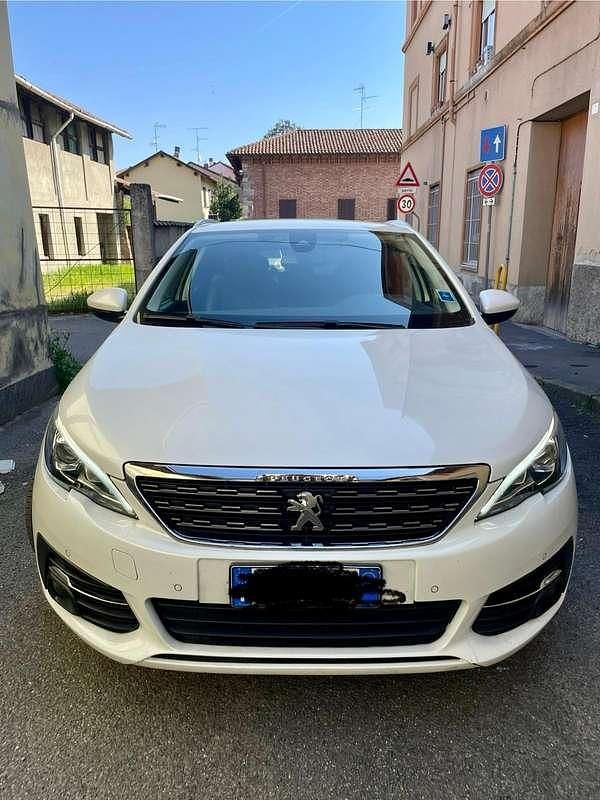 Usata Peugeot 308 Allure 120 CV (88 kW) 2017 Bianco Station wagon