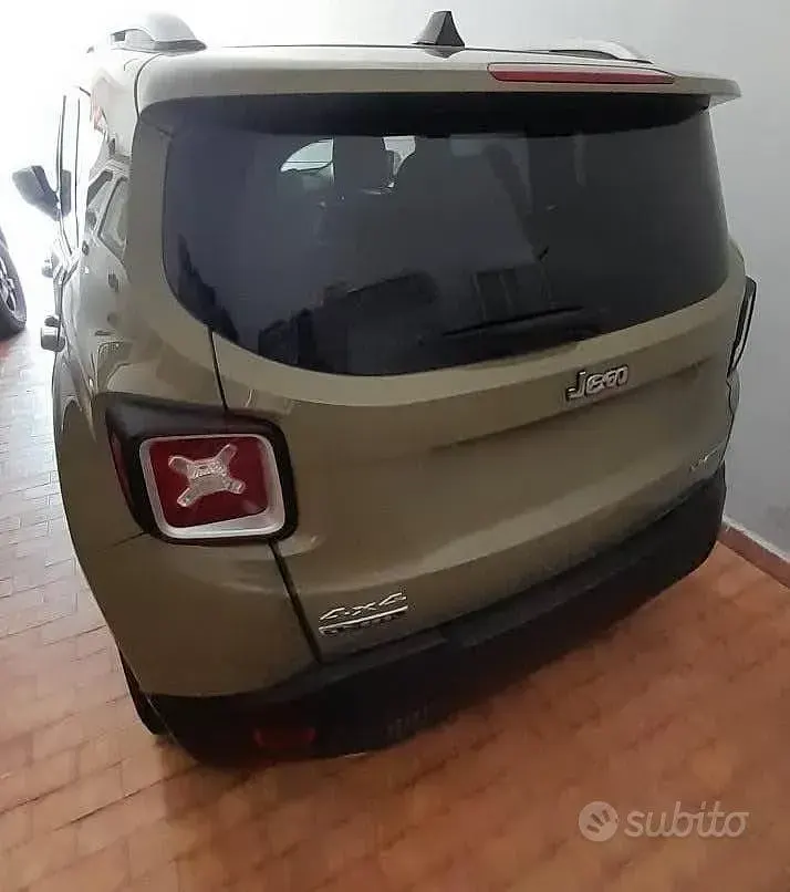 Usata Jeep Renegade 140 CV (102 kW) 2021 Verde SUV