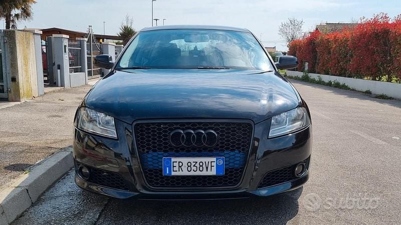 Usata Audi A3 Ambiente 90 CV (66 kW) 2012 Nero Utilitaria