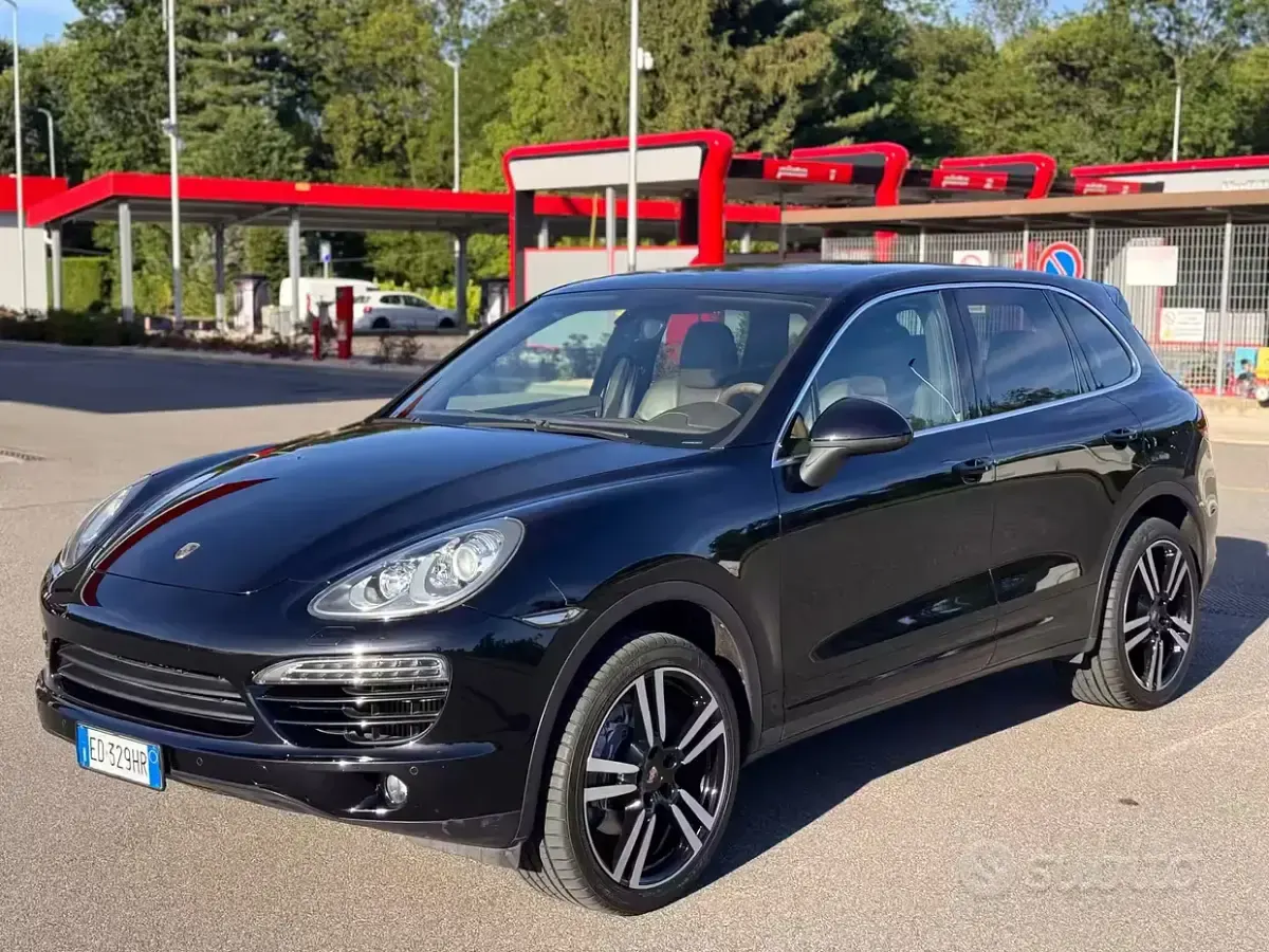 Usata Porsche Cayenne 240 CV (176 kW) 2010 SUV