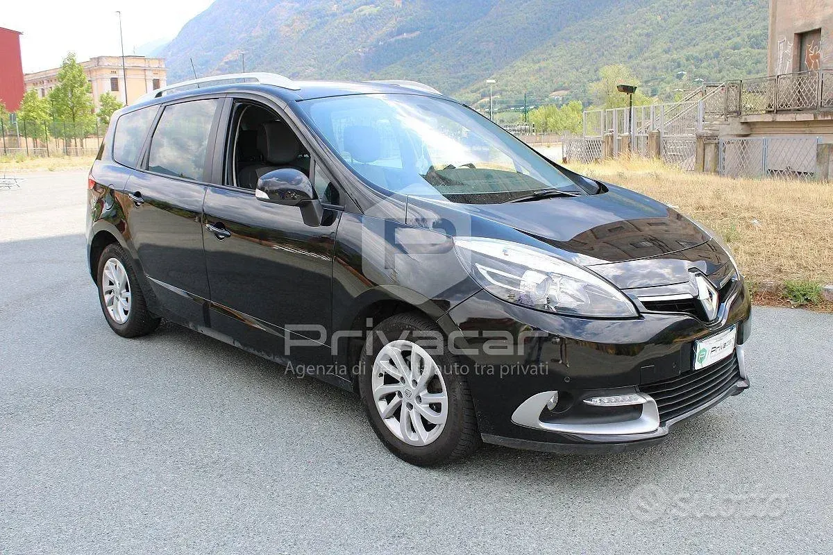 Usata Renault Scénic III 110 CV (80 kW) 2015 Nero Monovolume