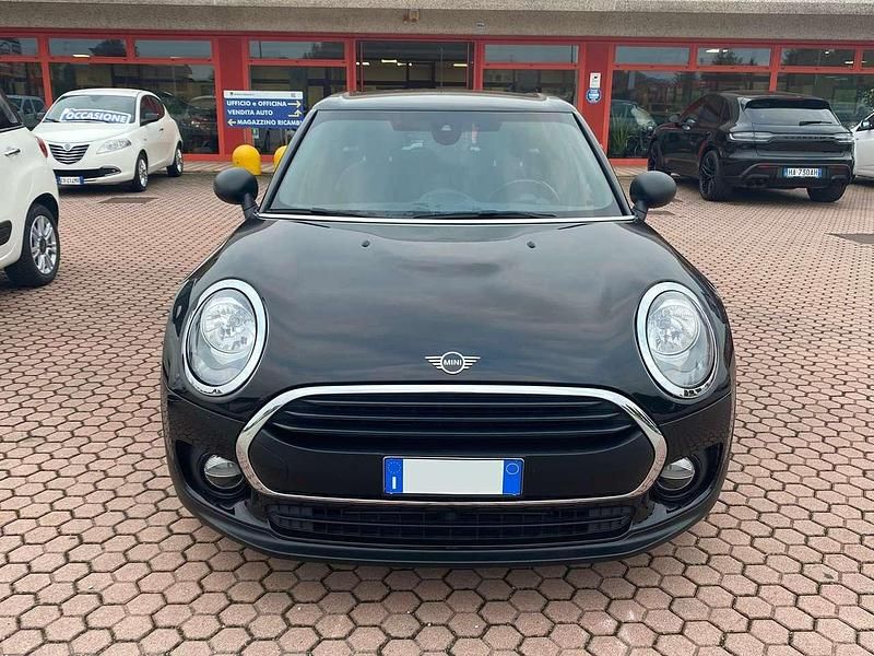 Usata Mini One Clubman 102 CV (75 kW) 2019 Nero Station wagon