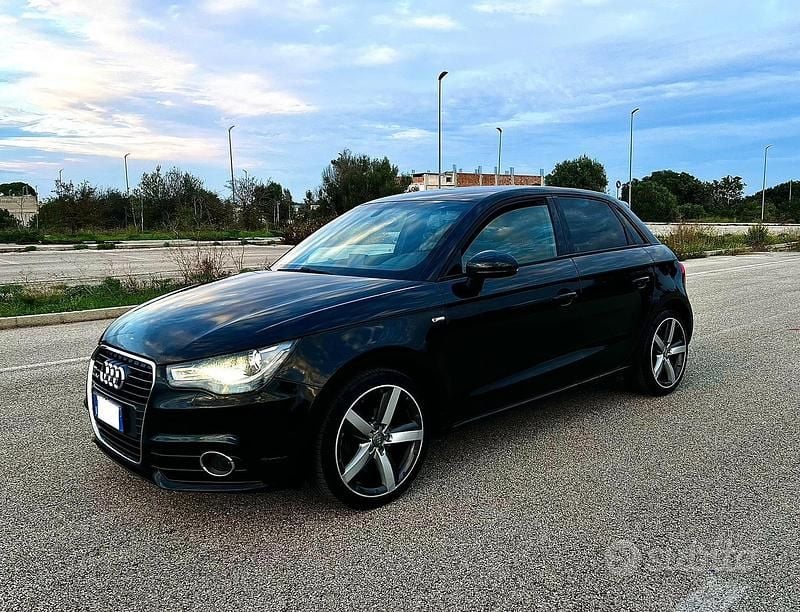 Usata Audi A1 Sportback S-Line 90 CV (66 kW) 2015 Nero Utilitaria