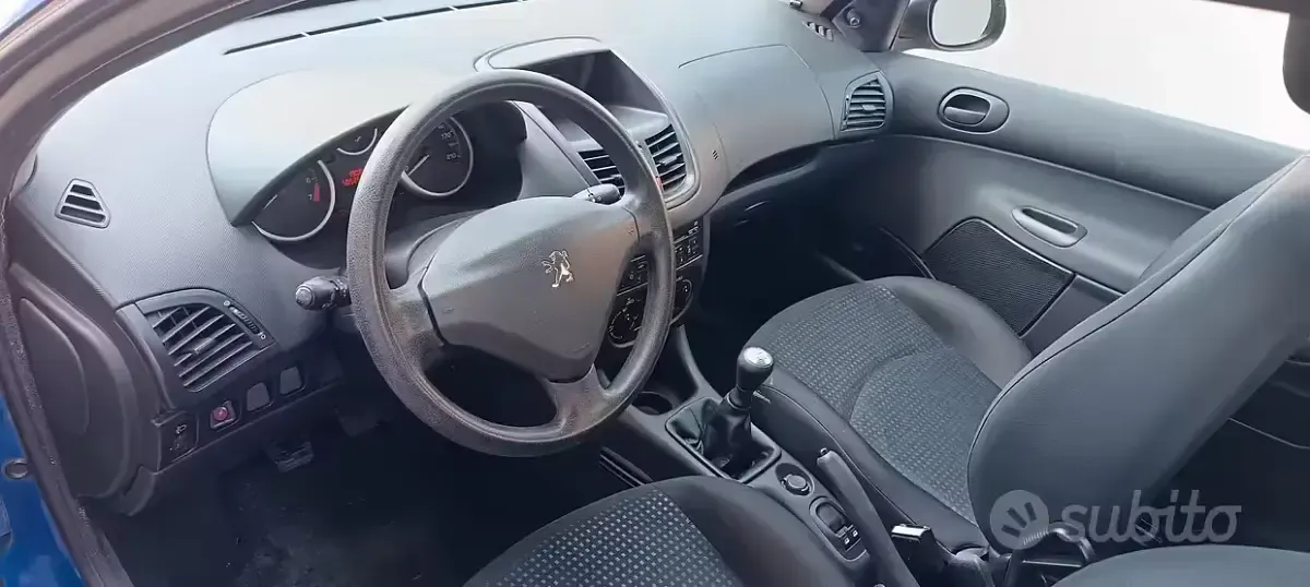 Usata Peugeot 206 60 CV (44 kW) 2009 Bluazzurro Berlina
