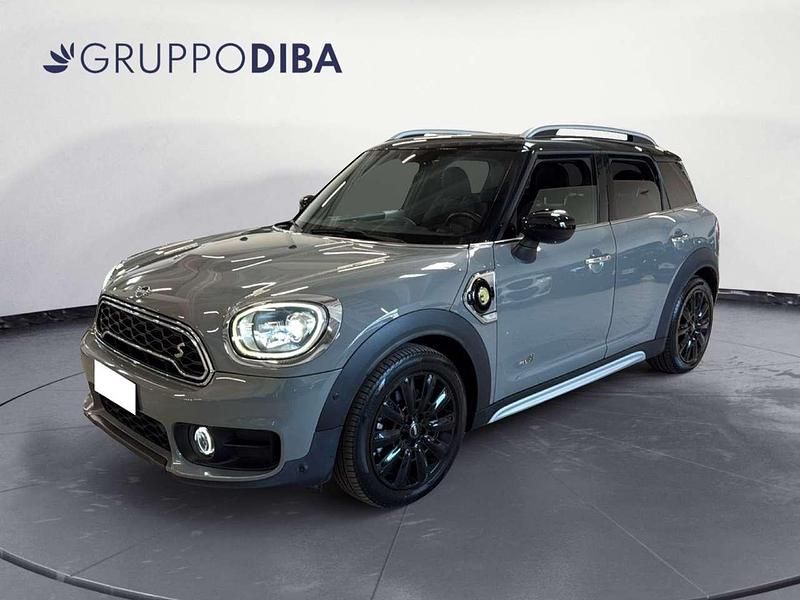 Usata Mini Cooper Countryman Hype 224 CV (164 kW) 2019 Grigio SUV