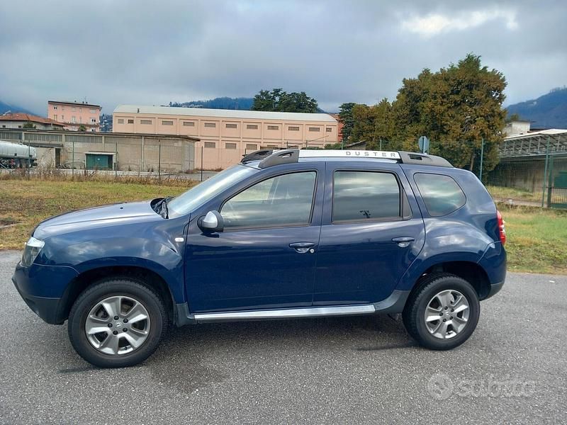 Usata Dacia Duster 110 CV (80 kW) 2015 Blu SUV