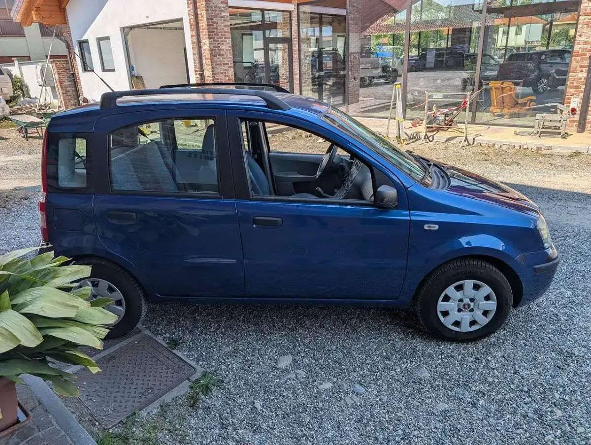 Usata Fiat Panda Active 54 CV (39 kW) 2006 Blu/azzurro Utilitaria