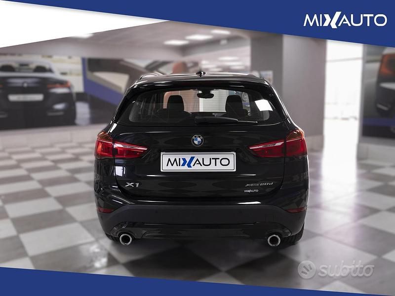 Usata BMW X1 Advantage 190 CV (139 kW) 2021 Nero SUV
