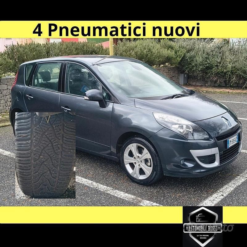 Usata Ford C-MAX 115 CV (84 kW) 2012 Grigio Monovolume