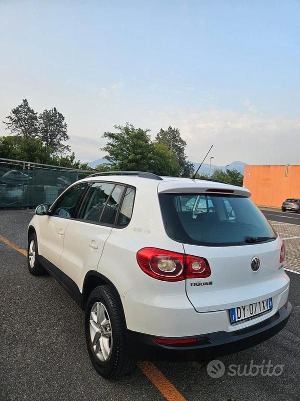 Usata VW Tiguan 140 CV (102 kW) 2009 Bianco SUV