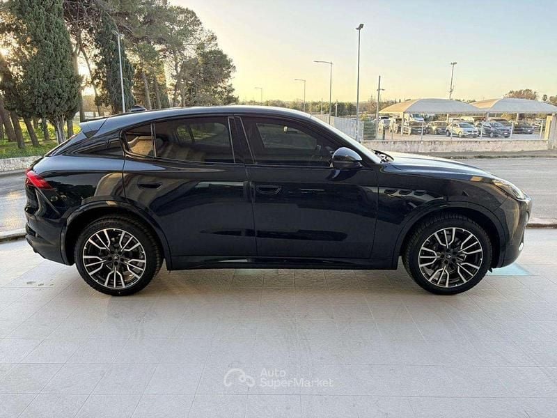 Usata Maserati Grecale 330 CV (242 kW) 2022 Nero SUV
