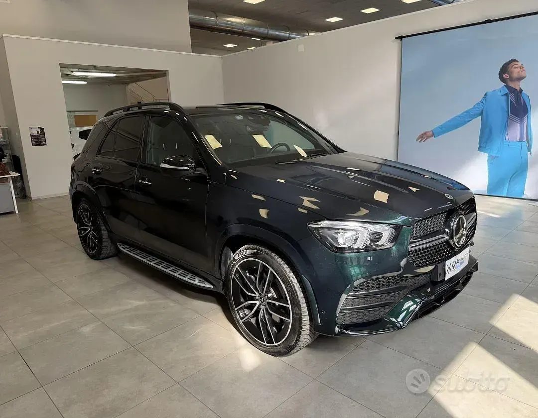 Usata Mercedes GLE350 Premium Plus 194 CV (142 kW) 2023 Verde SUV