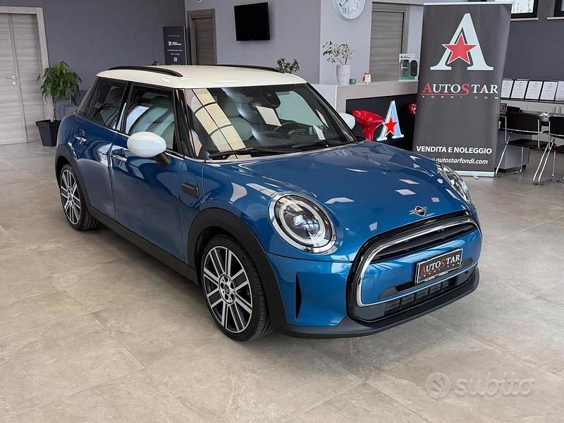 Usado Mini Cooper 136 CV (100 kW) 2021 Azul Utilitario