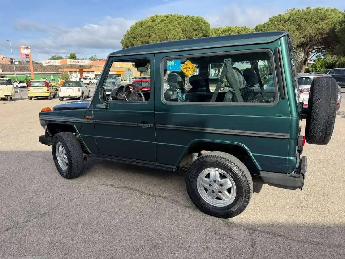 Usata Mercedes G290 120 CV (88 kW) 2000 Verde SUV