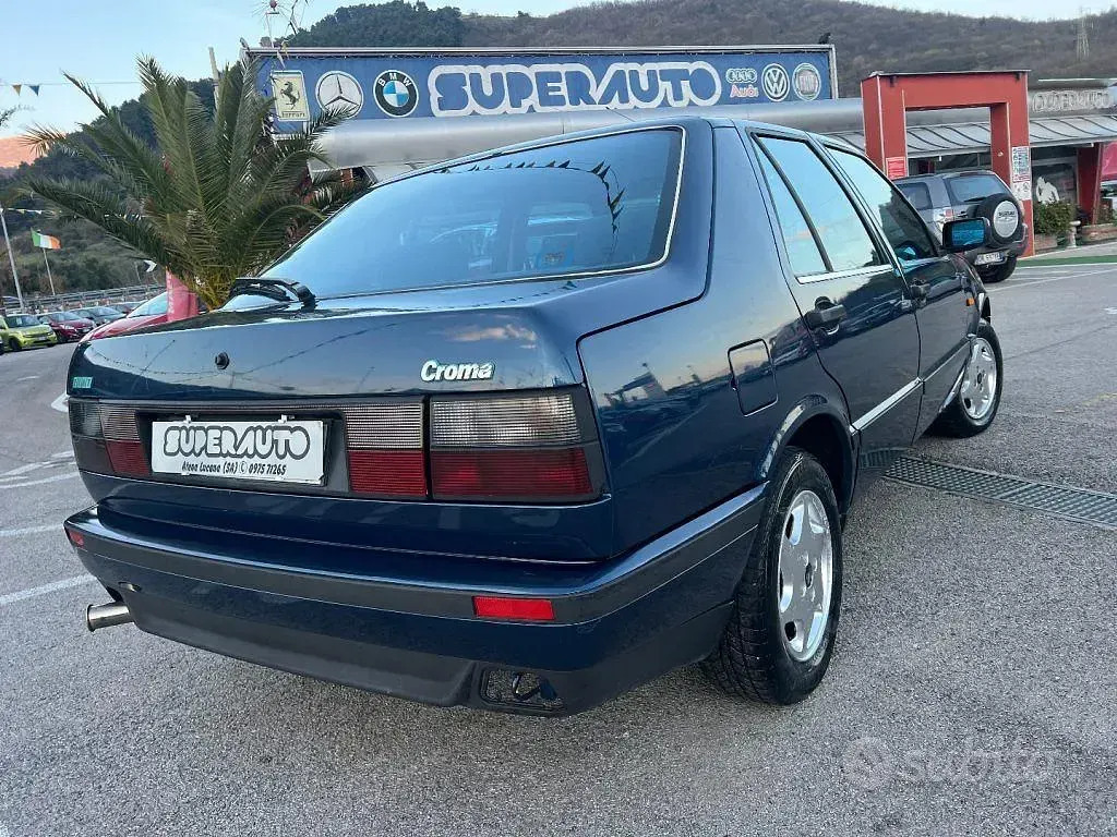 Usata Fiat Croma 116 CV (85 kW) 1991 Blu/azzurro Berlina