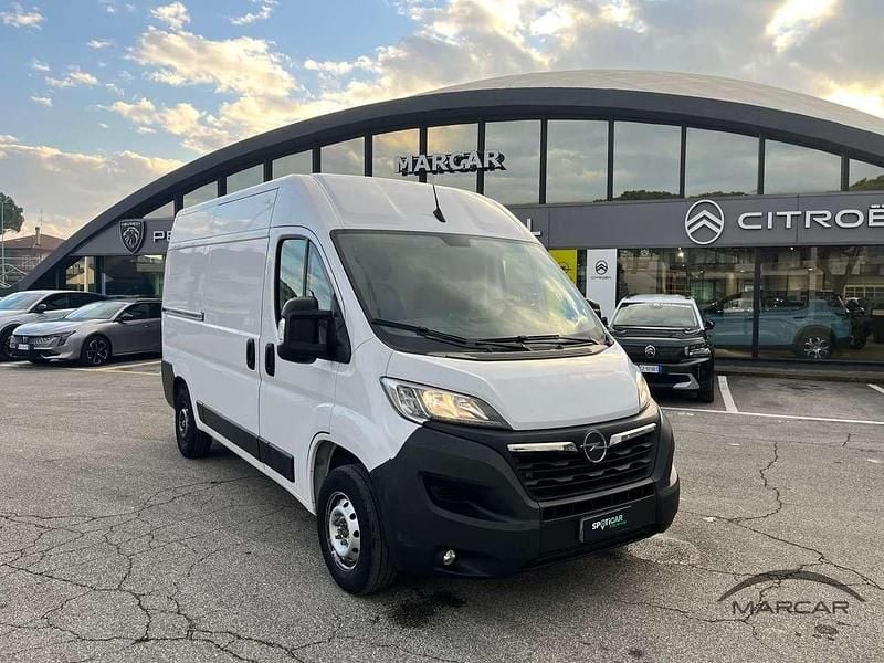 Usata Opel Movano S 140 CV (102 kW) 2023 Furgone