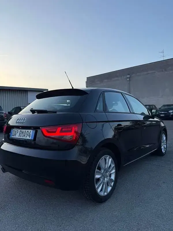 Usata Audi A1 Sportback Ambition 105 CV (77 kW) 2013 Utilitaria