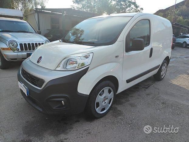 Usata Fiat Fiorino 95 CV (69 kW) 2019 Bianco Monovolume