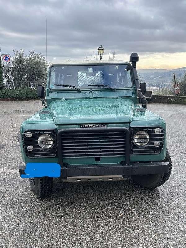 Usata Land Rover Defender 86 CV (63 kW) 1987 Verde SUV