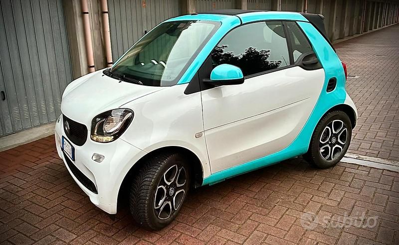 Usata Smart ForTwo Cabrio 90 CV (66 kW) 2017 Bianco Cabrio