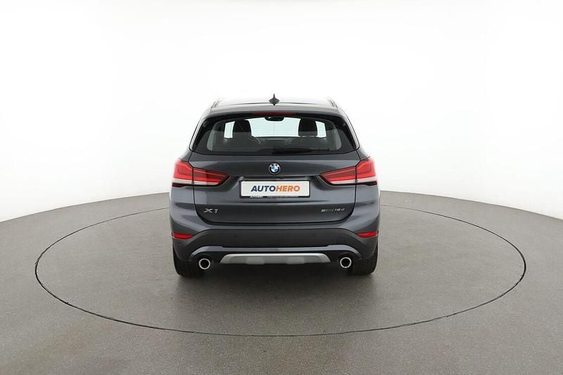 Gebraucht BMW X1 xLine 150 PS (110 kW) 2021 Grau SUV