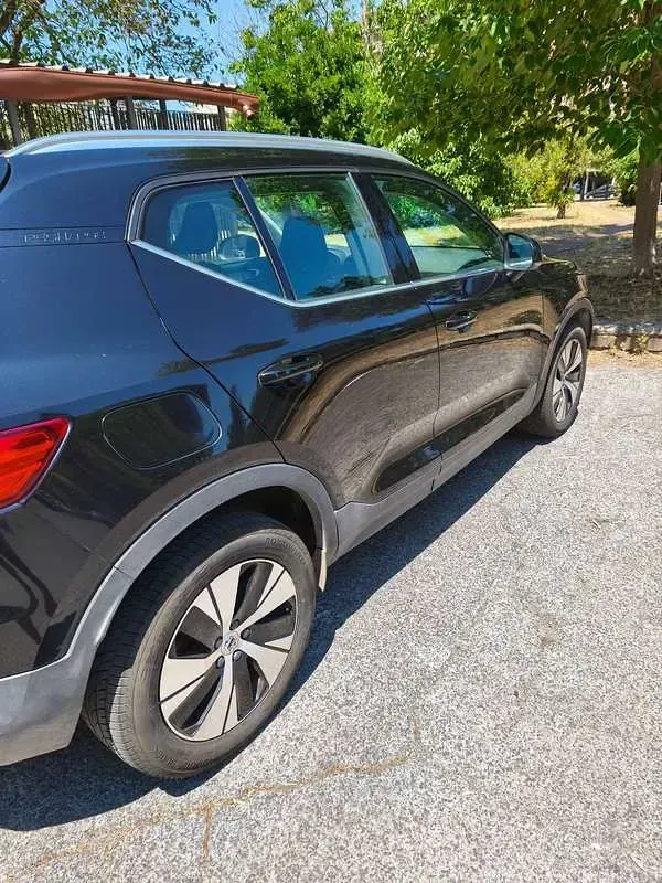 Usata Volvo XC40 Inscription 179 CV (131 kW) 2021 Nero SUV