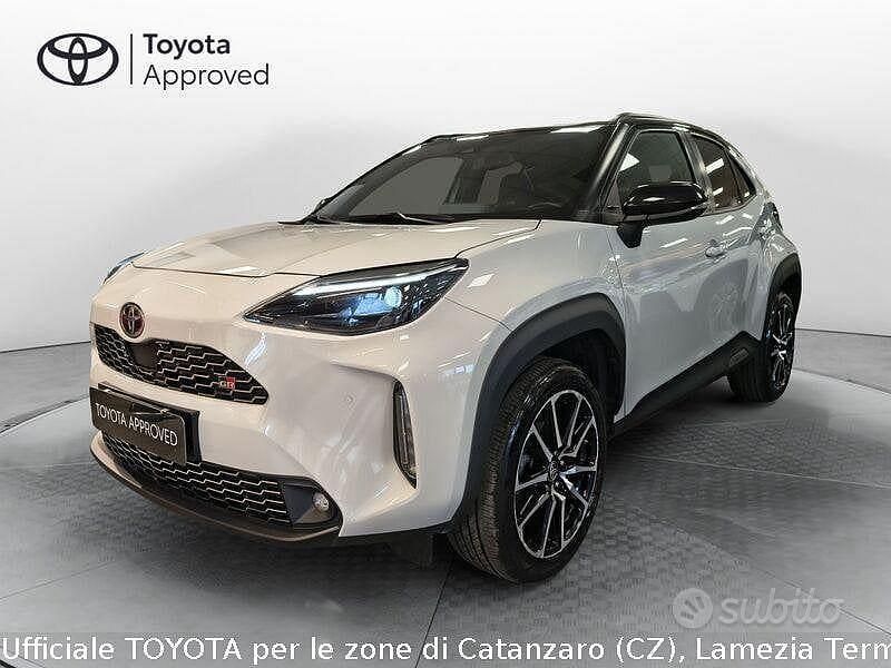 Usata Toyota Yaris Cross Sport 115 CV (84 kW) 2022 Grigio SUV