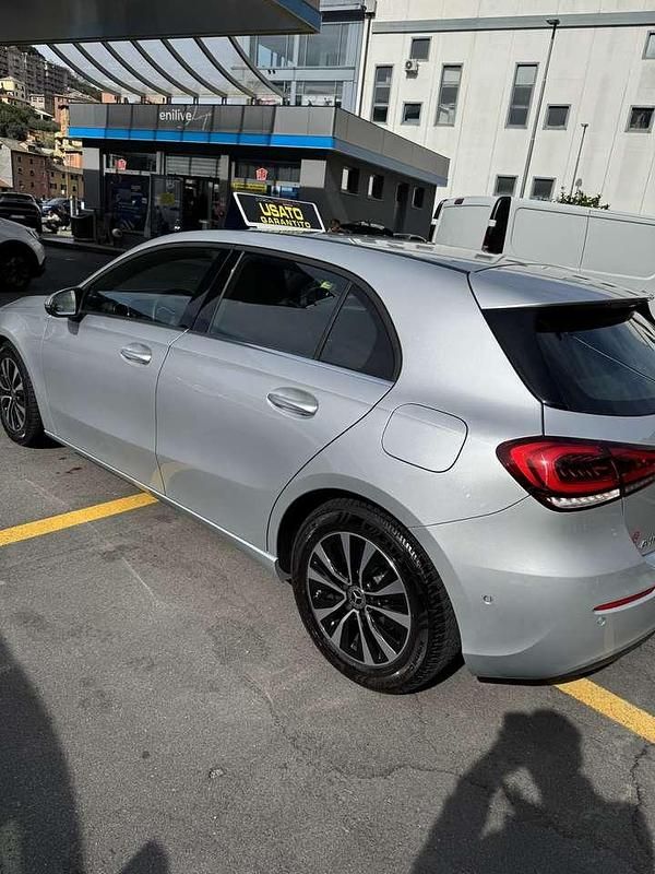 Usata Mercedes A180 Premium 116 CV (85 kW) 2021 Other Berlina