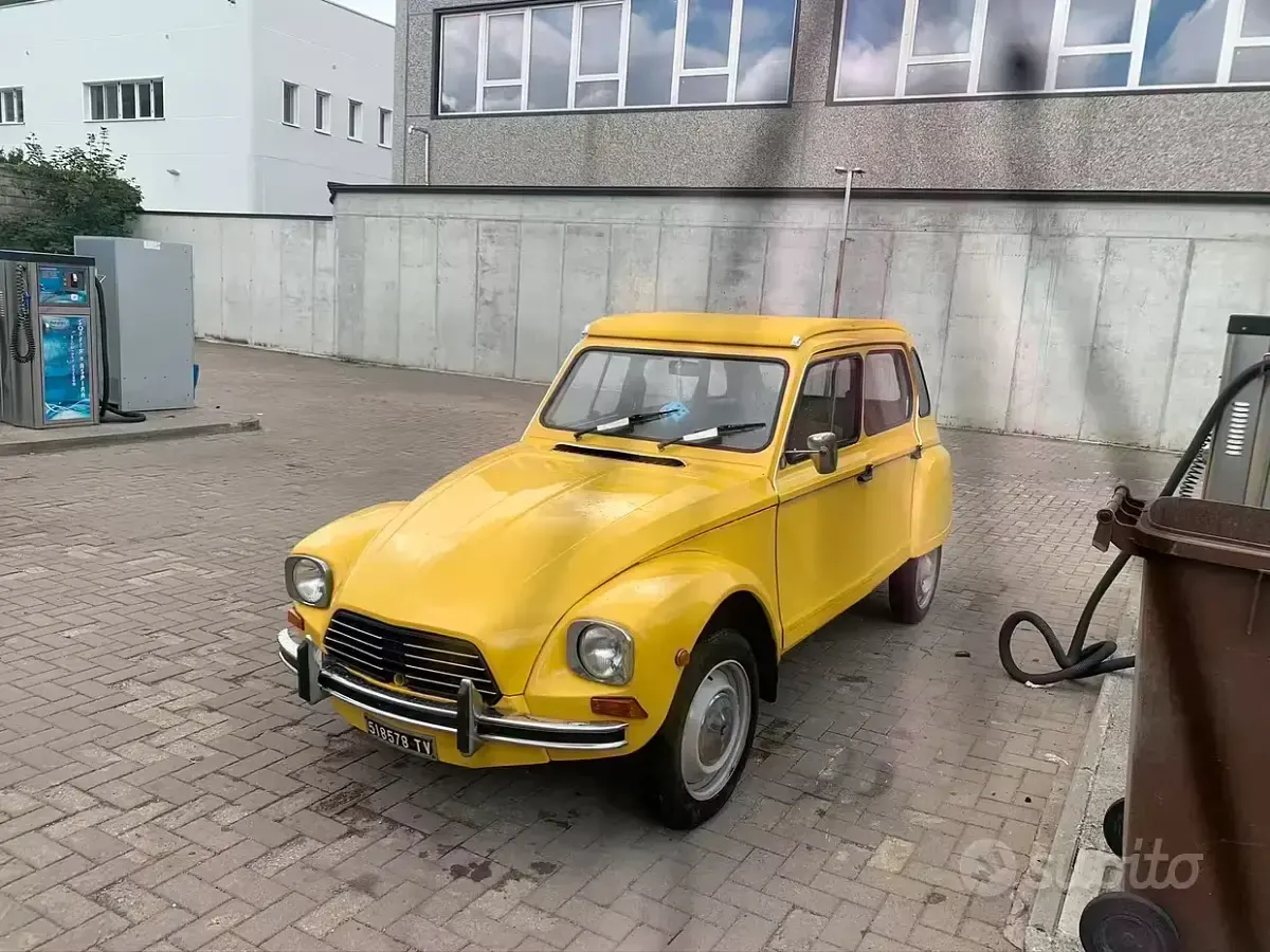 Usata Citroën 2CV 1970 Giallo Berlina
