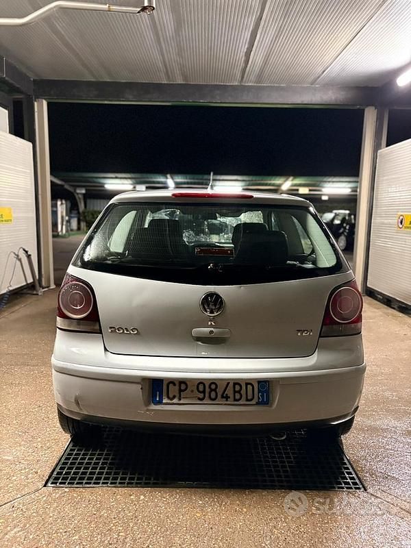 Usata VW Polo 80 CV (58 kW) 2005 Grigio Berlina