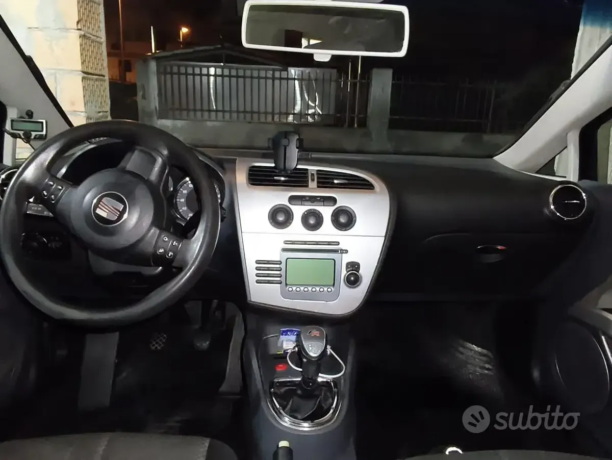Gebraucht Seat Leon Reference 105 PS (77 kW) 2006 Schwarz Kleinwagen