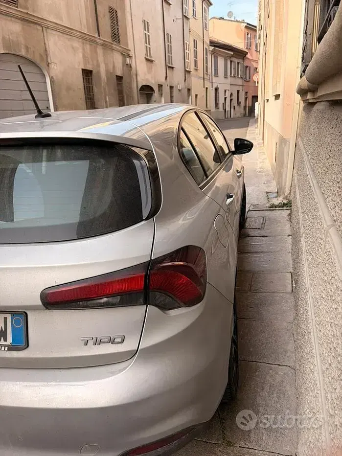 Usata Fiat Tipo 95 CV (69 kW) 2020 Grigio Monovolume
