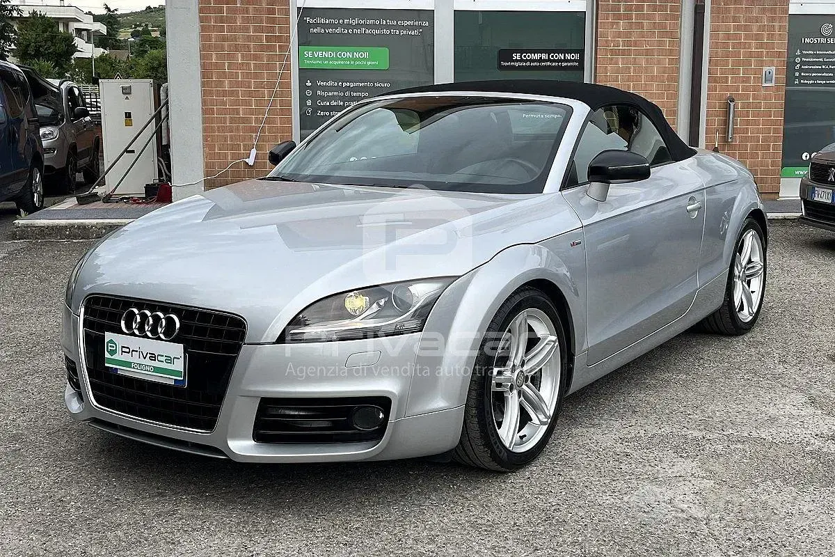 Usata Audi TT Roadster Advanced Plus 211 CV (155 kW) 2010 Grigio Cabrio