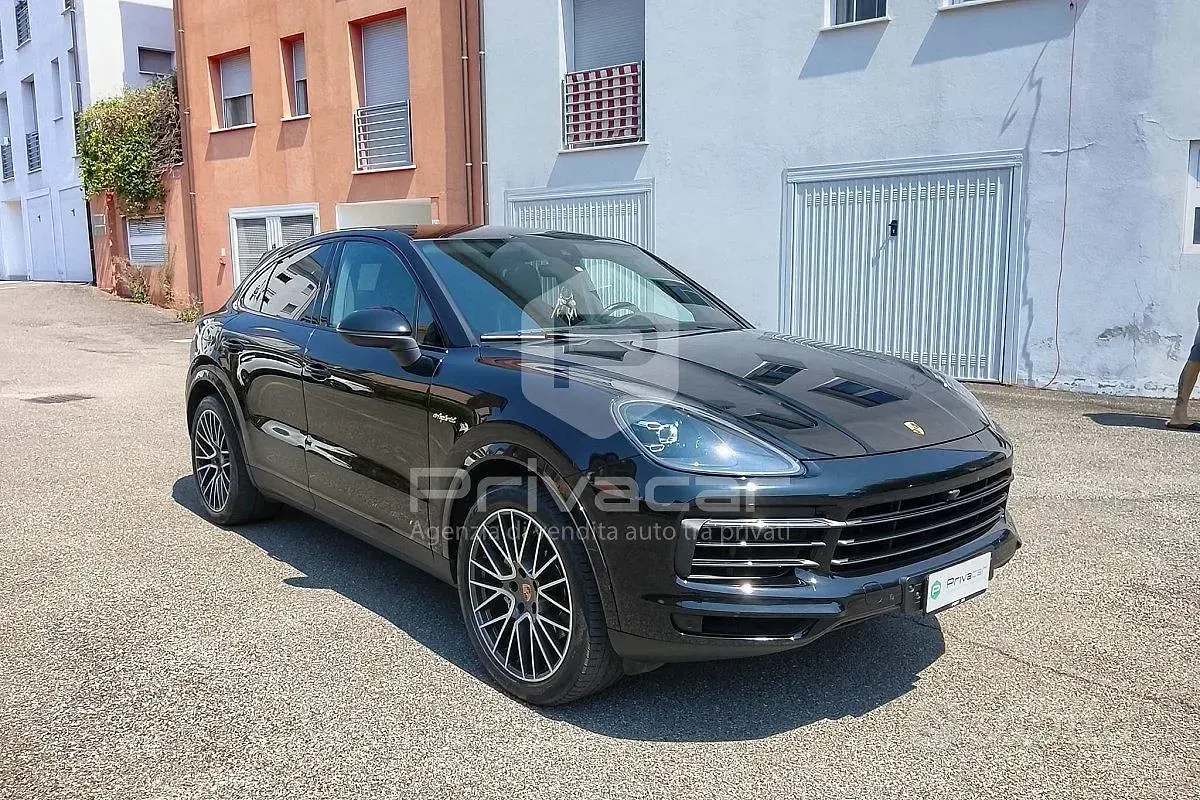 Usata Porsche Cayenne 340 CV (250 kW) 2021 Nero SUV
