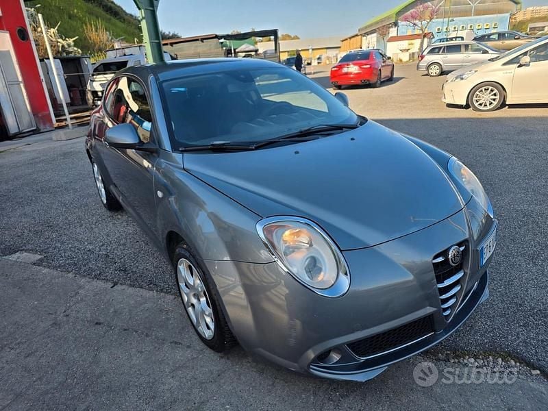 Usata Alfa Romeo MiTo 120 CV (88 kW) 2011 Grigio Utilitaria