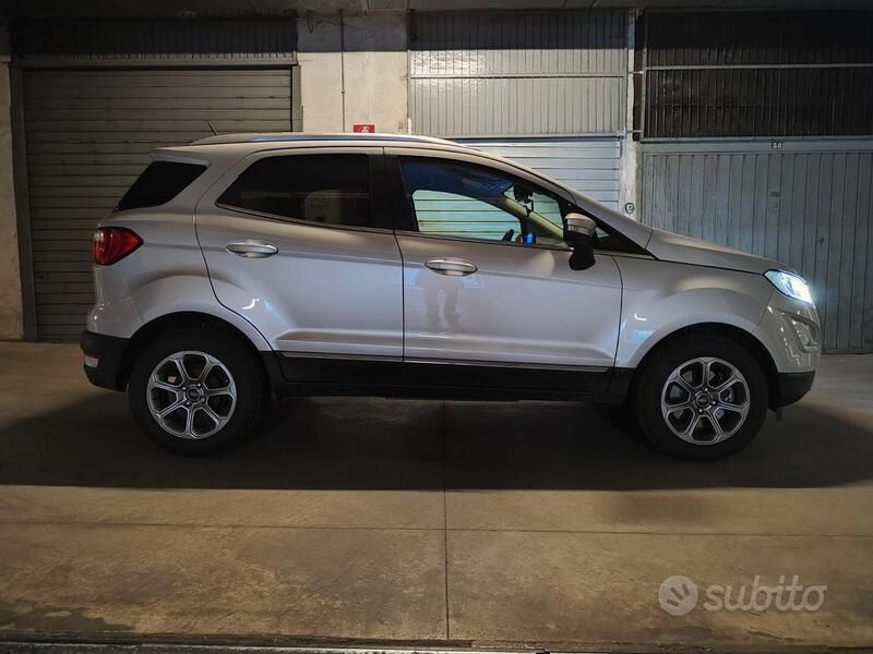 Usata Ford Ecosport Titanium 100 CV (73 kW) 2019 Grigio SUV