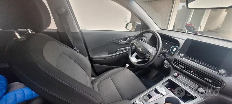 Usata Hyundai Kona 38 kW (53 CV) 2021 SUV