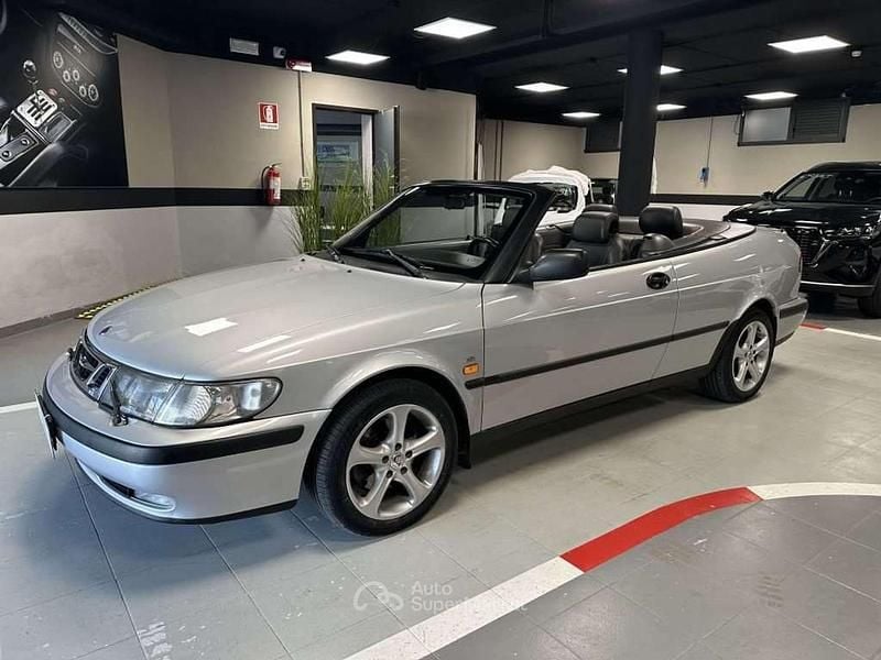 Argento Usata 1998 Saab 9-3 Cabriolet Cabrio | 9850 € (Molto cara) - Immagine 1/4