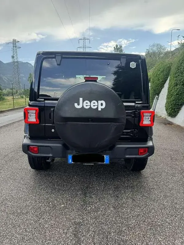 Usata Jeep Wrangler Sahara 200 CV (147 kW) 2018 SUV