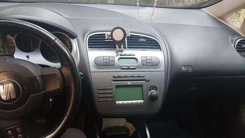 Usata Seat Altea XL Stylance 105 CV (77 kW) 2006 Monovolume