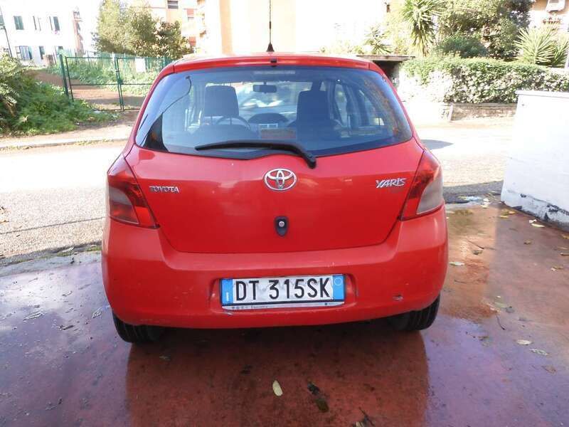 Usata Toyota Yaris 69 CV (50 kW) 2008 Other Berlina