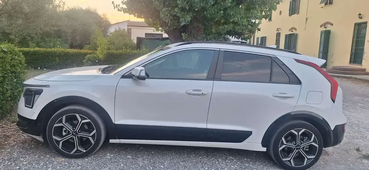 Usata Kia Niro 105 CV (77 kW) 2022 Bianco SUV