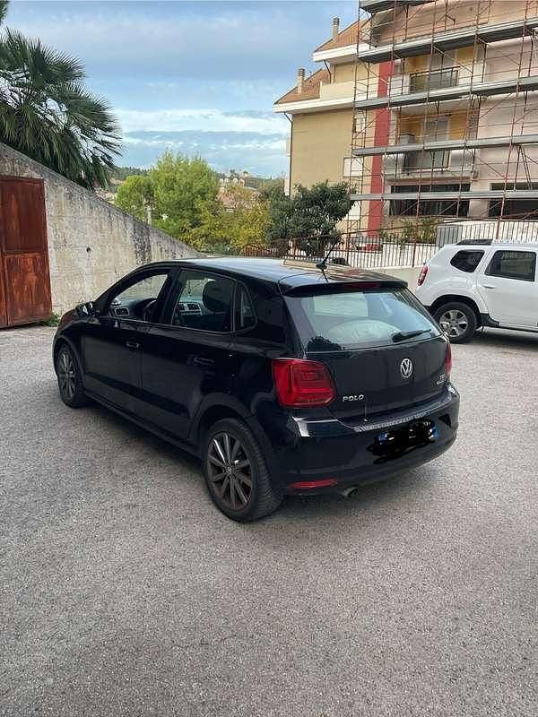 Usata VW Polo Highline 90 CV (66 kW) 2016 Berlina