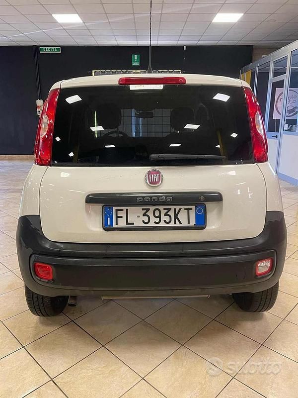 Usata Fiat Panda Pop 84 CV (61 kW) 2017 Bianco Utilitaria