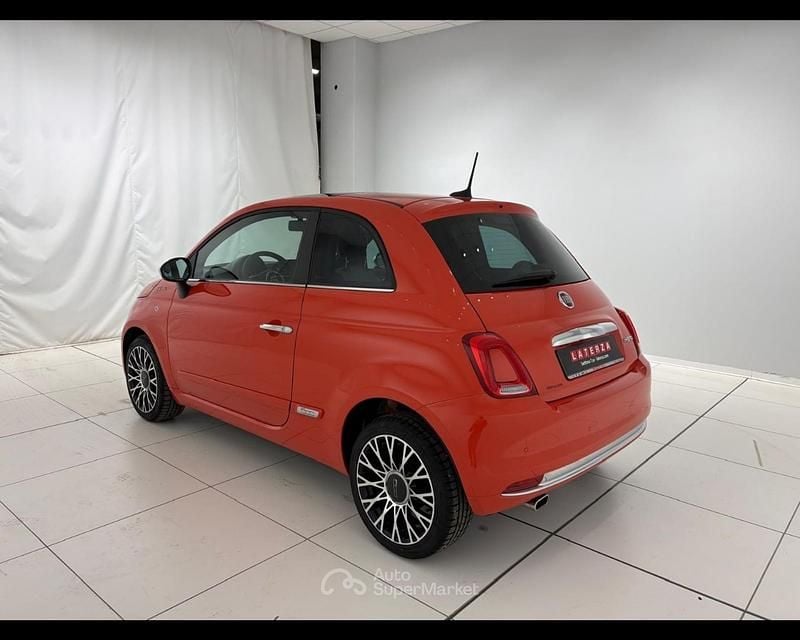 Usata Fiat 500 Dolcevita 69 CV (50 kW) 2022 Arancione Berlina