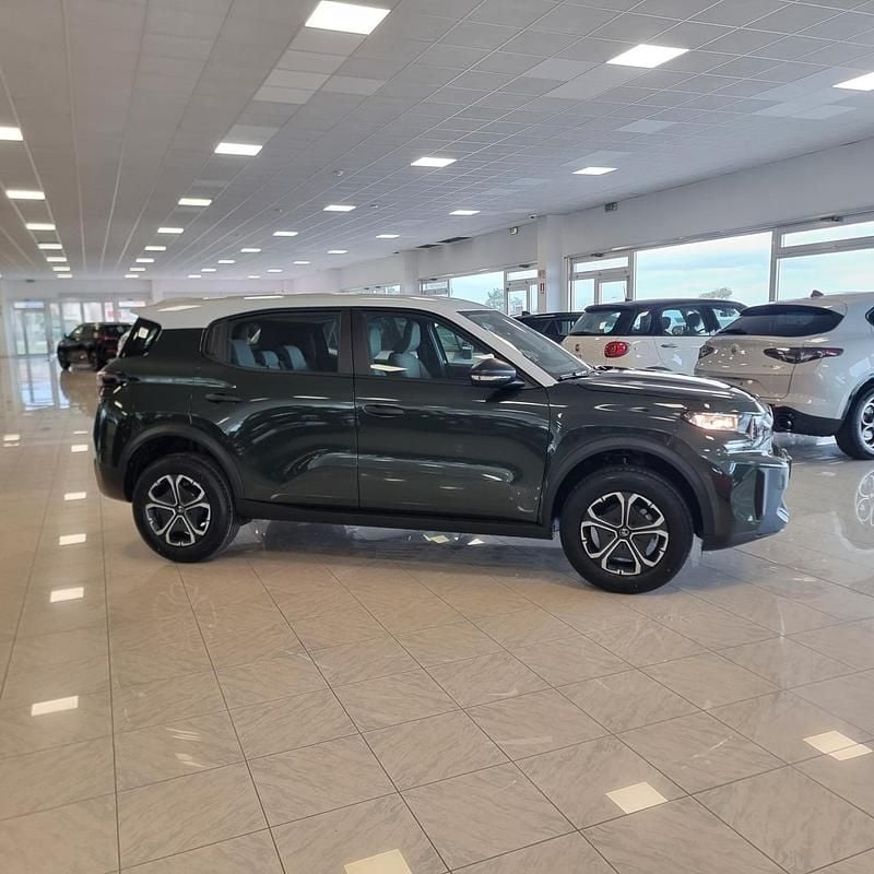 Neu Citroën C3 Aircross PureTech 100 PS (73 kW) 2025 Grün SUV