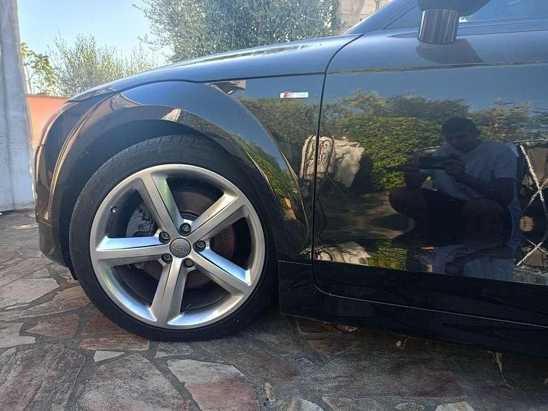 Usata 2006 Audi TT Ambiente Coupé | 13.000 € (Buon prezzo) - Immagine 1/4