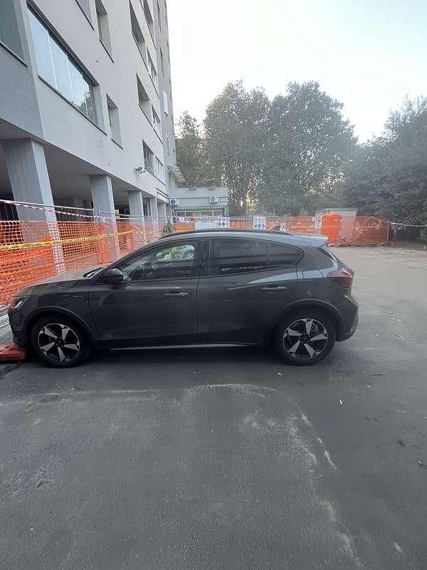 Usata Ford Focus ST-Line 125 CV (91 kW) 2023 Grigio Berlina