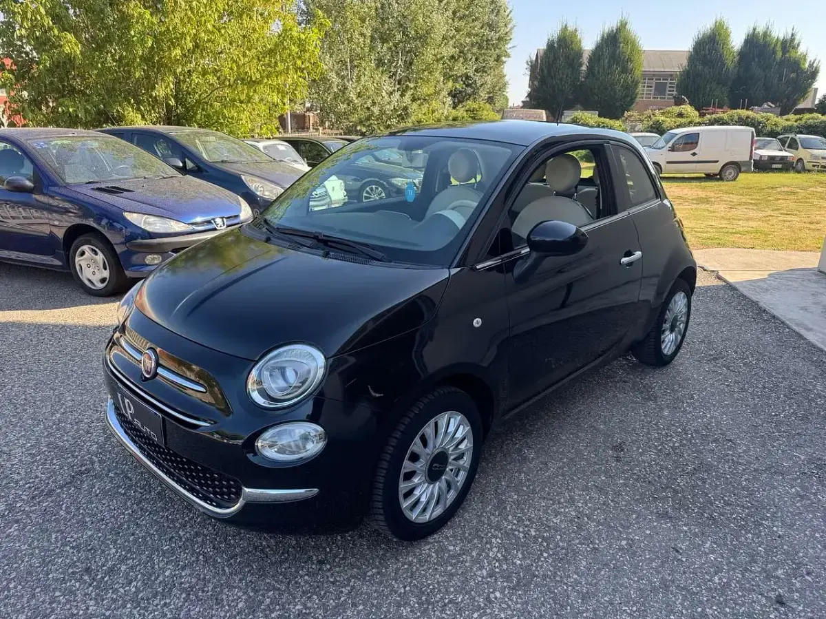 Usata Fiat 500 Lounge 69 CV (50 kW) 2017 Nero Utilitaria